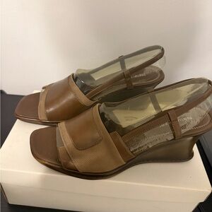Naturalizer Tan Wedge Sandals